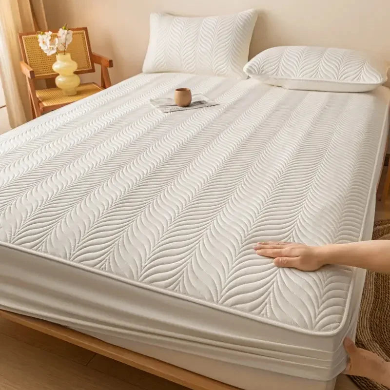 Waterproof Mattress Protector 1Piece - Ultra Soft Breathable & Hypoallergenic Fitted Bed Protector - Confia - reusablefoodstoragebags confia