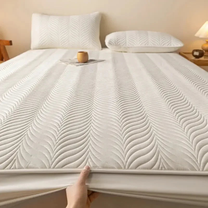 Waterproof Mattress Protector 1Piece - Ultra Soft Breathable & Hypoallergenic Fitted Bed Protector - Confia - reusablefoodstoragebags confia