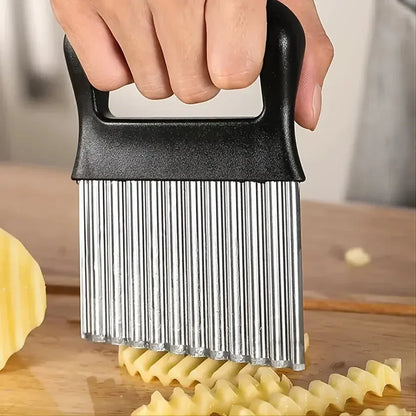 Upgrade Your Kitchen with a 1pc Crinkle Cutter - Wavy Chopper Knife for Fruits, Vegetables, Salad, Carrots, Potatoes & Fries - Confia
