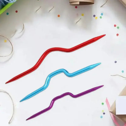 Knitting Needles For Sweaters Bent Metal Knitting Needles 3PCS Plastic Mixed Color Safety Pin Cable Knitting Bent Weaving Needle Hooks - Confia