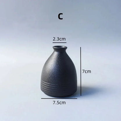 Handcrafted Black Ceramic Vase - Modern Minimalist Decor for Living Room, Bedroom, Bookshelf | Perfect for Weddings & Gifts - Confia